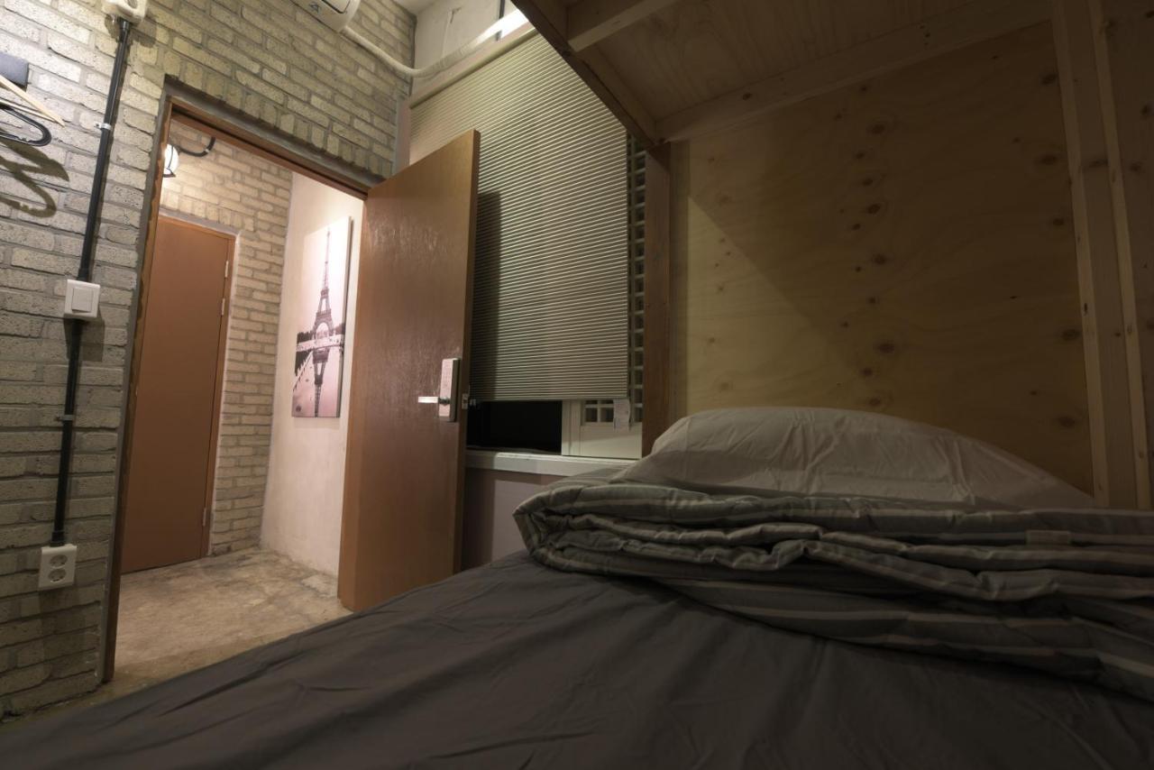 סיאול Inno Guesthouse & Bar Hongdae מראה חיצוני תמונה