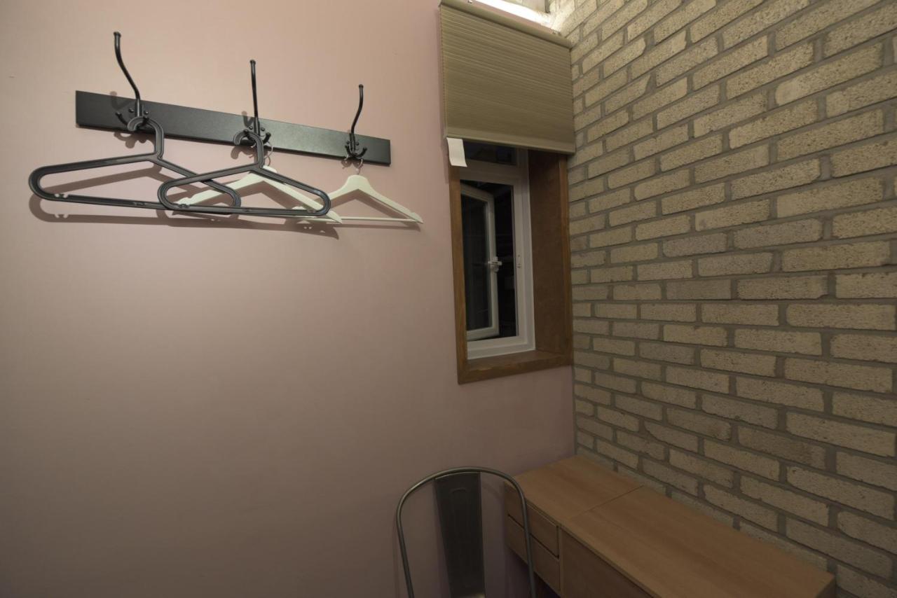 סיאול Inno Guesthouse & Bar Hongdae מראה חיצוני תמונה