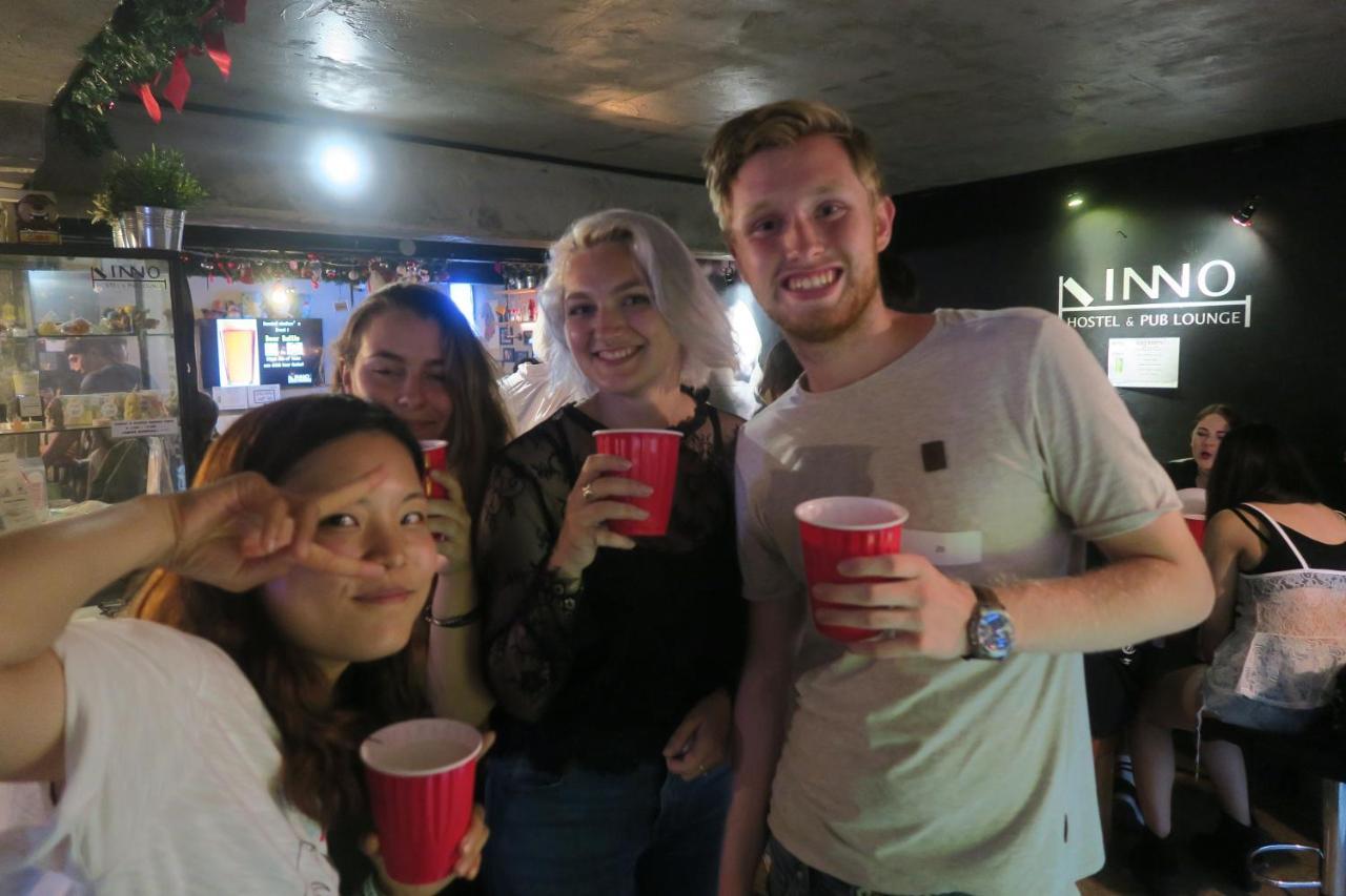סיאול Inno Guesthouse & Bar Hongdae מראה חיצוני תמונה